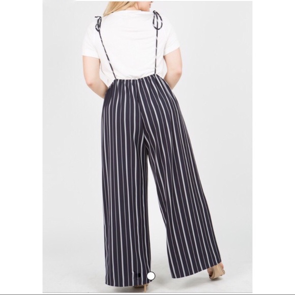 Plus size!!!! Stripe Tie Shoulder Overalls - Picture 4 of 4